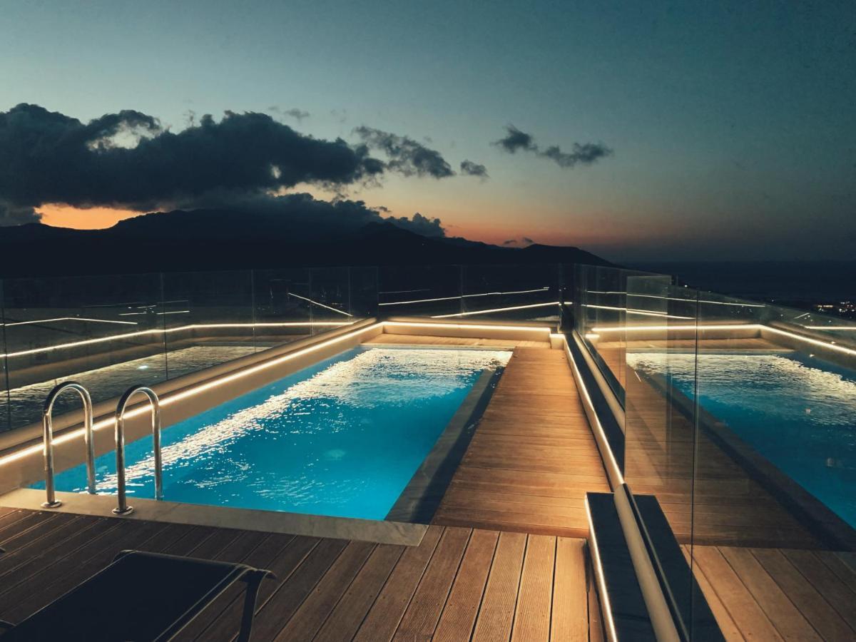 King Crimson Luxury Apartments Marathokefala Bagian luar foto